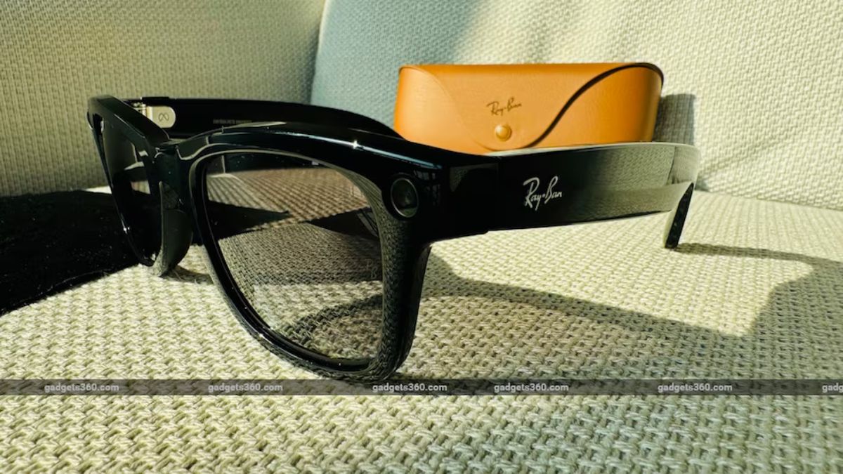Avant Meta Connect 2025, l' écran Meta Ray-Ban avec affichage tête haute et bracelet sEMG a été divulgué.