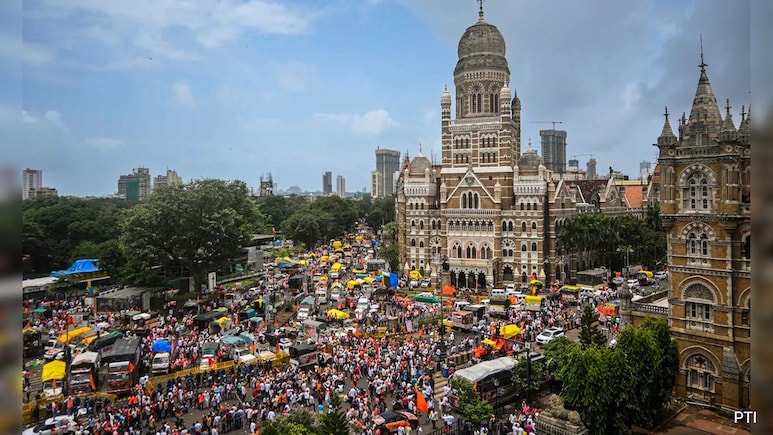 Pre-Independence-Era Gazettes Hogged Limelight During Maratha Quota Protest