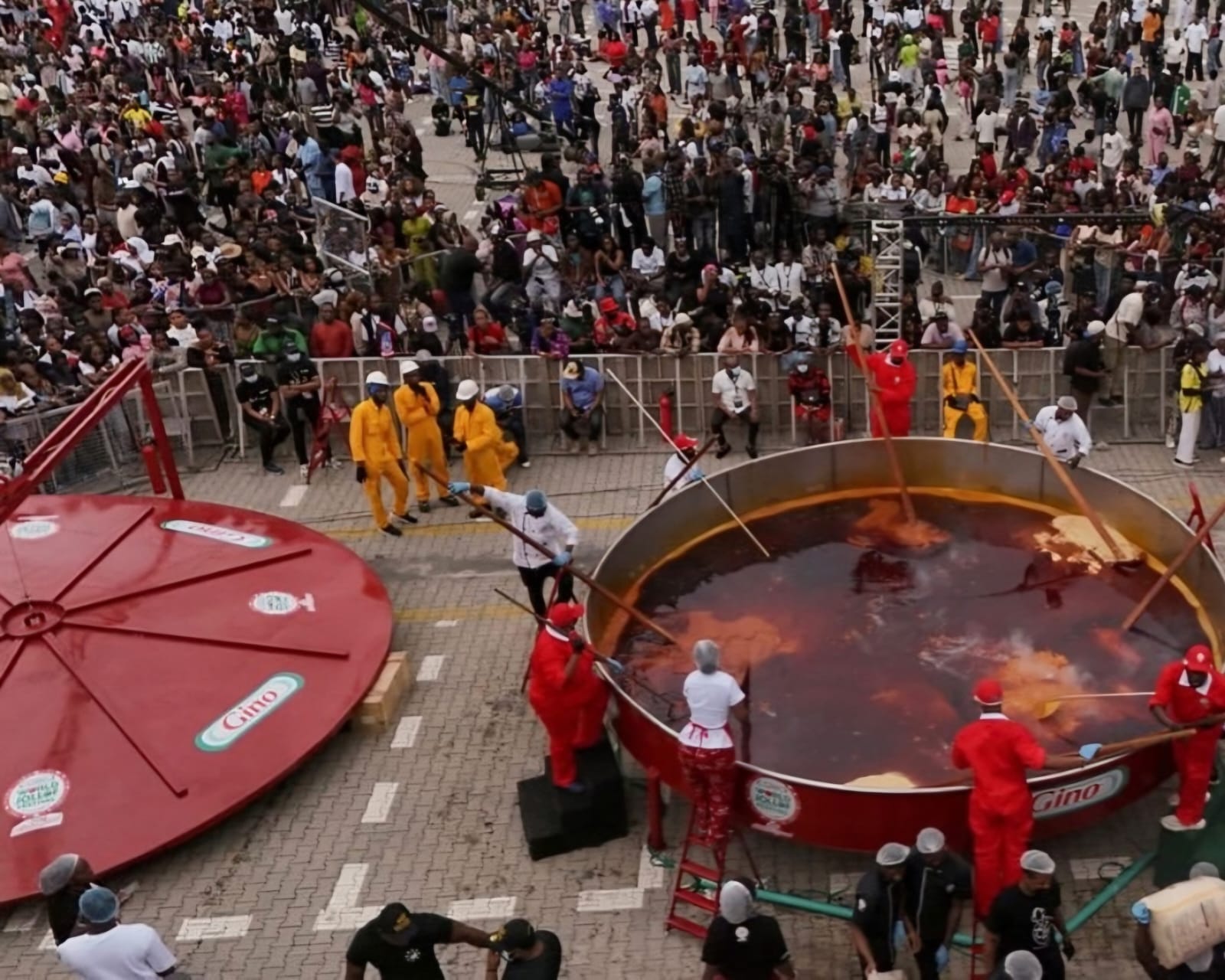 Nigerian Chef Attempts To Make World's Largest Pot Of Jollof Rice