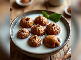 सूखी अंजीर दूध में भिगोकर खाने के जादुई फायदे, इन 5 लोगों को तो जरूर करना चाहिए सेवन सूखी अंजीर दूध में भिगोकर खाने के जादुई फायदे, इन 5 लोगों को तो जरूर करना चाहिए सेवन