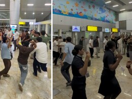 VIDEO: सूरत जाने वाली फ्लाइट हुई लेट, तो यात्री एयर होस्टेस संग गोवा एयरपोर्ट पर ही करने लगे गरबा VIDEO: सूरत जाने वाली फ्लाइट हुई लेट, तो यात्री एयर होस्टेस संग गोवा एयरपोर्ट पर ही करने लगे गरबा