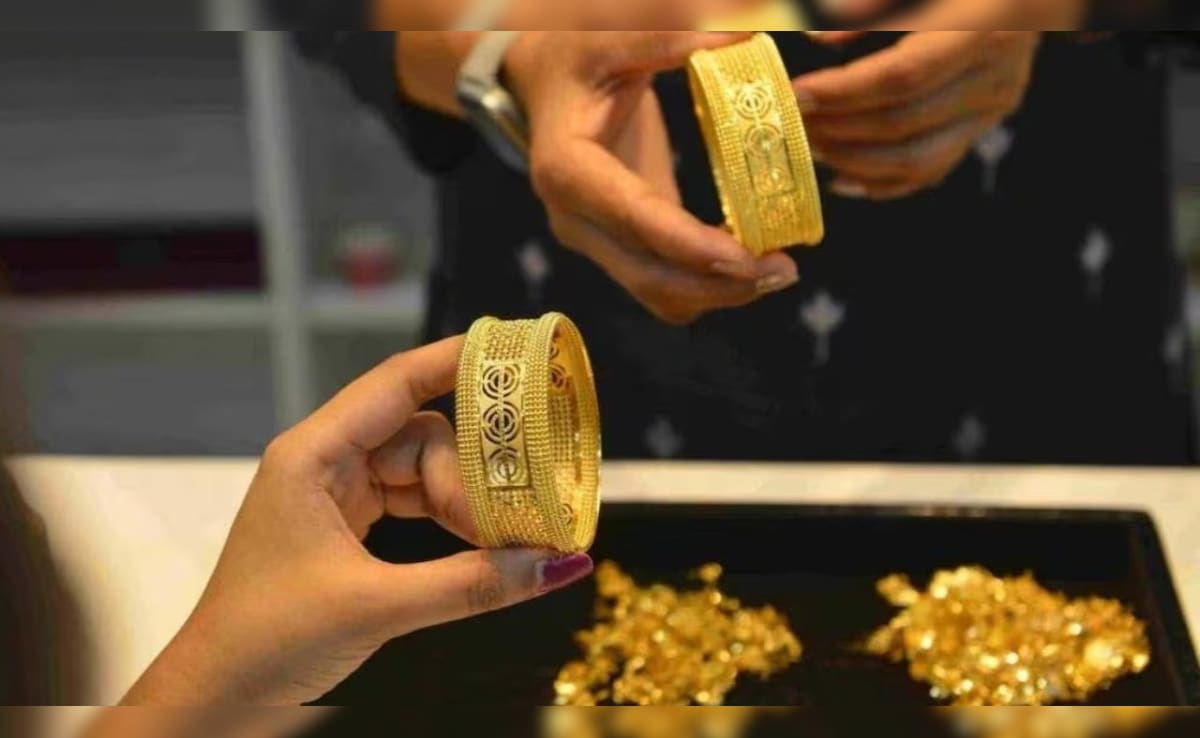 Gold-Silver Price Today: आज धड़ाम से गिरी सोने-चांदी की कीमतें, फटाफट जानें 23 अप्रैल को कितना सस्ता हुआ गोल्ड-सिल्वर