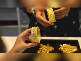 Gold Investment : GST कपातीनंतर सोने खरेदी करावं की नाही? किंमत कमी झाली का? Gold Investment : GST कपातीनंतर सोने खरेदी करावं की नाही? किंमत कमी झाली का?