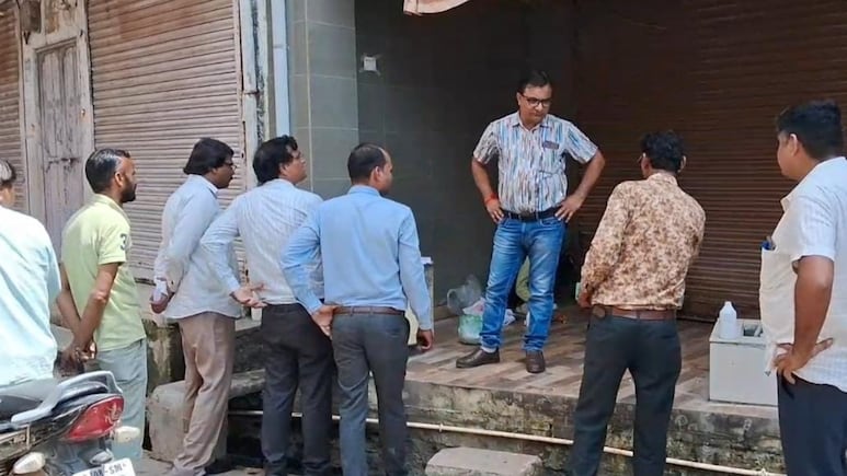 Rajasthan: बूंदी में स्वास्थ्य विभाग ने की बड़ी कार्रवाई, 100 से ज्यादा क्लीनिक को किया सीज