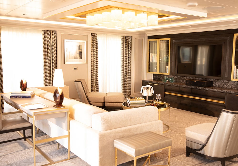 The Regent Suite. Photo: Seven_seas_splendor The Regent Suite. Photo: Seven_seas_splendor