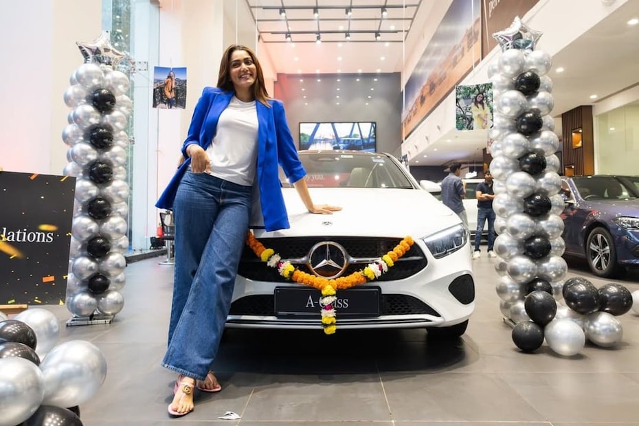 Sana Makbul,Sana Makbul Instagram,Sana Makbul Latest updates,Sana Makbul buy Mercedes car,Mercedes car price,social media,news and media,Whosthat360,trending story Sana Makbul,Sana Makbul Instagram,Sana Makbul Latest updates,Sana Makbul buy Mercedes car,Mercedes car price,social media,news and media,Whosthat360,trending story