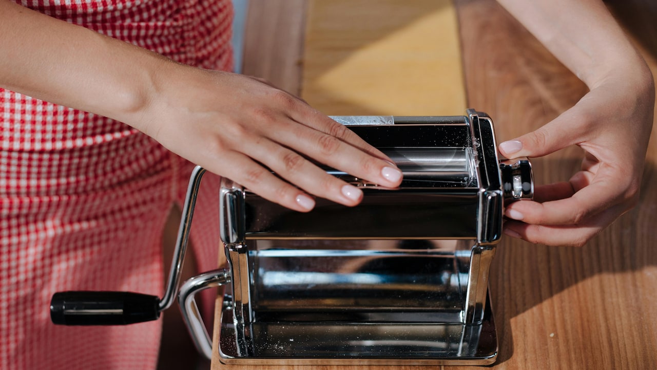 Rolling Into Perfection: A Beginner's Guide To Pasta Makers