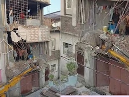 Rajasthan: वसुंधरा के गढ़ में तस्कर भाइयों की संपत्ति पर चला बुलडोजर, मलबे में तब्दील हुआ तीन मंजिला मकान Rajasthan: वसुंधरा के गढ़ में तस्कर भाइयों की संपत्ति पर चला बुलडोजर, मलबे में तब्दील हुआ तीन मंजिला मकान