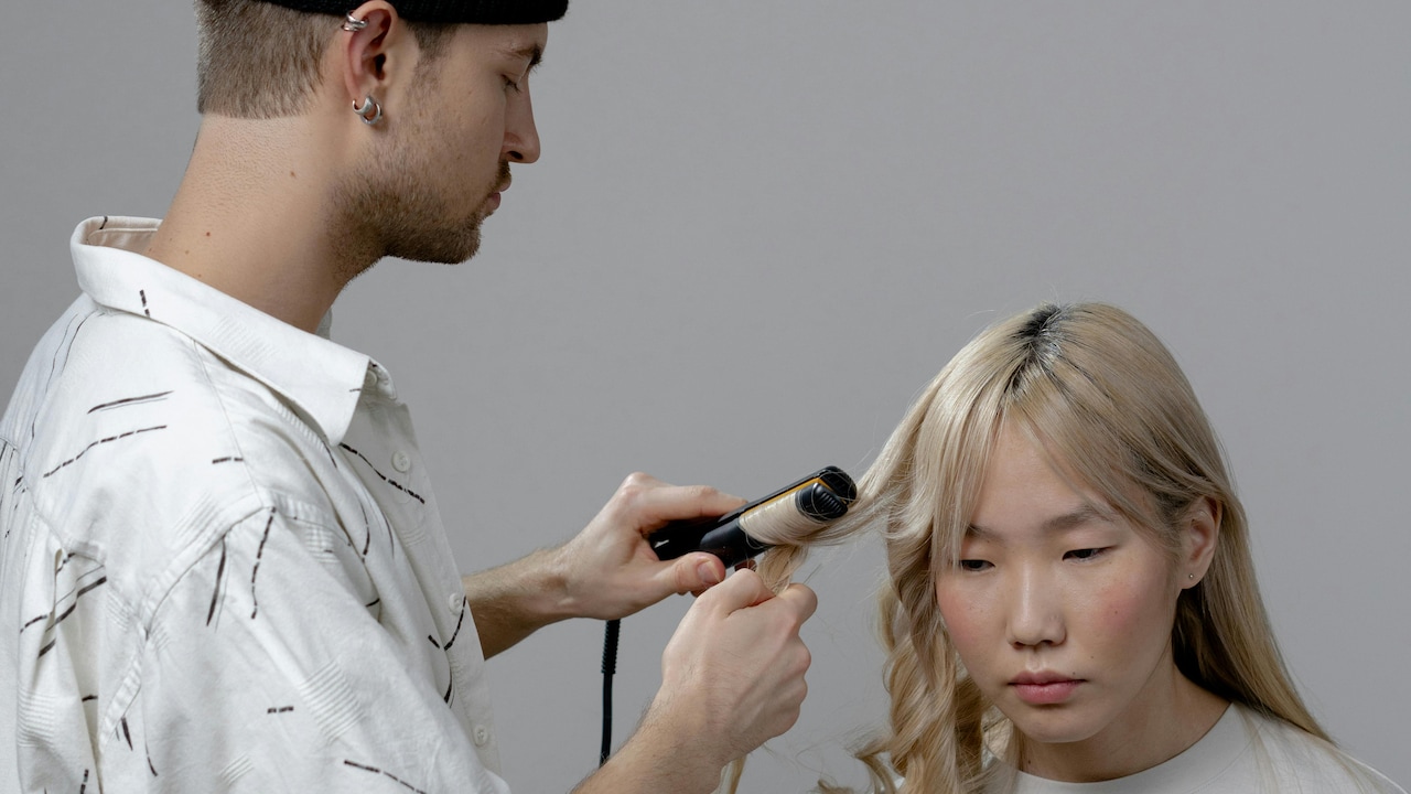 Explore the top hair curlers and find the features that create your preferred curl style.