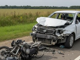 Akola News : गणेश विसर्जनाहून परतणाऱ्या तरुणांवर काळाचा घाला; अकोल्यात थरकाप उडवणारा अपघात