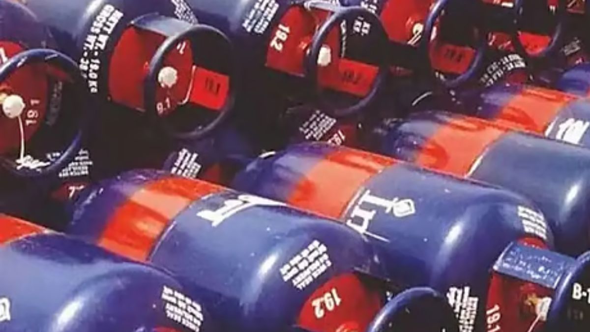 LPG गैस सिलिंडर हुआ 51.50 रुपये सस्‍ता, आज से नई कीमतें लागू, अब कितने में मिलेगा?