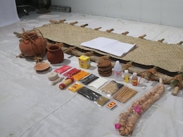 महाराष्ट्र के नासिक में अंतिम संस्कार की तैयारियों के दौरान जिंदा हो गया युवक महाराष्ट्र के नासिक में अंतिम संस्कार की तैयारियों के दौरान जिंदा हो गया युवक