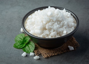 8 Incredible Benefits Of Camphor: Pain Killer, Sleep Inducer And More 8 Incredible Benefits Of Camphor: Pain Killer, Sleep Inducer And More