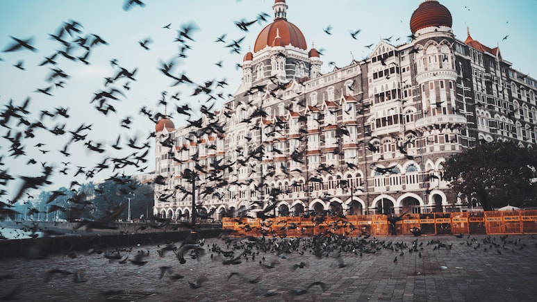 Woman Uses First Salary To Fulfil Father's Dream, Books Stay At Taj Mahal Palace