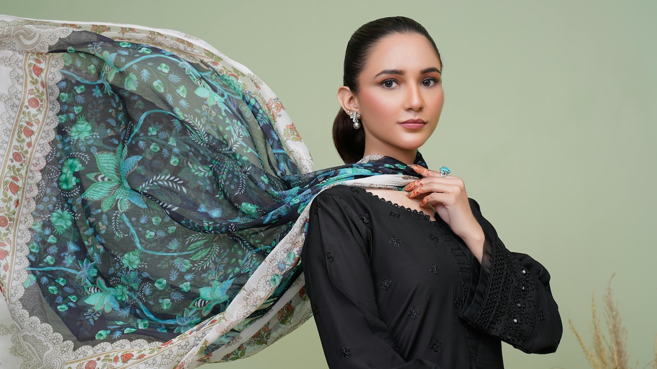 Myntra Big Fashion Festival Ethnic Set Picks: Anouk And Sangria Sets