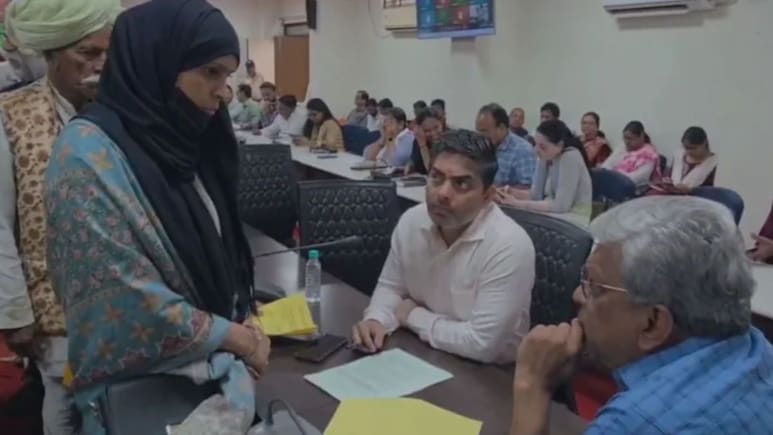 Shocking: 'भ्रष्टाचारातून पैसा, अय्याशीसाठी थायलंड'; Deputy Collector पतीची पत्नीकडूनच पोलखोल