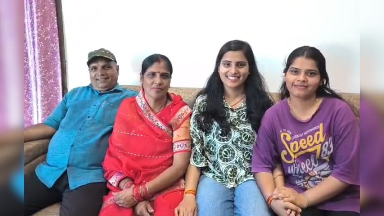 लोहरदगा की बेटी को राष्ट्रपति मुर्मू करेंगी सम्मानित, समाज सेवा के लिए मिलेगा राष्ट्रीय पुरस्कार लोहरदगा की बेटी को राष्ट्रपति मुर्मू करेंगी सम्मानित, समाज सेवा के लिए मिलेगा राष्ट्रीय पुरस्कार