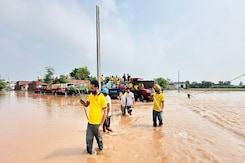 Punjab Faces Worst Floods in Decades, Several Villages Affected Punjab Faces Worst Floods in Decades, Several Villages Affected