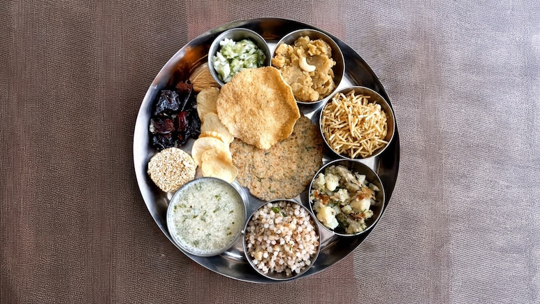 नवरात्रि व्रत में खाएं ये स्वादिष्ट और सेहतमंद चीजें, रहें तरोताजा