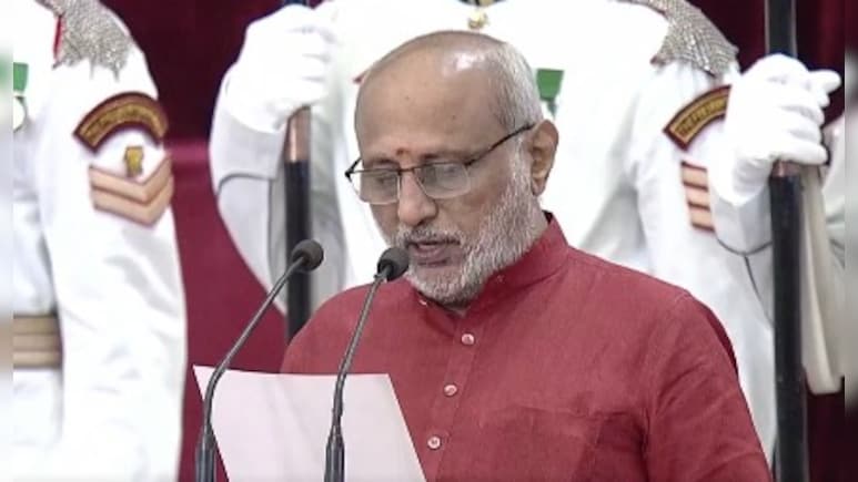 राधाकृष्णन बने देश के 15वें उपराष्ट्रपति, शपथग्रहण की '3 पूर्व' धनखड़, वेंकैया, अंसारी वाली तस्वीर देखिए