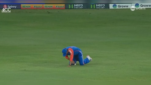 Ind vs Pak: 'आज भारतीय  फील्डिंग', पूर्व ओपनर के मुंह से शब्द नहीं निकला, सोशल मीडिया भड़का