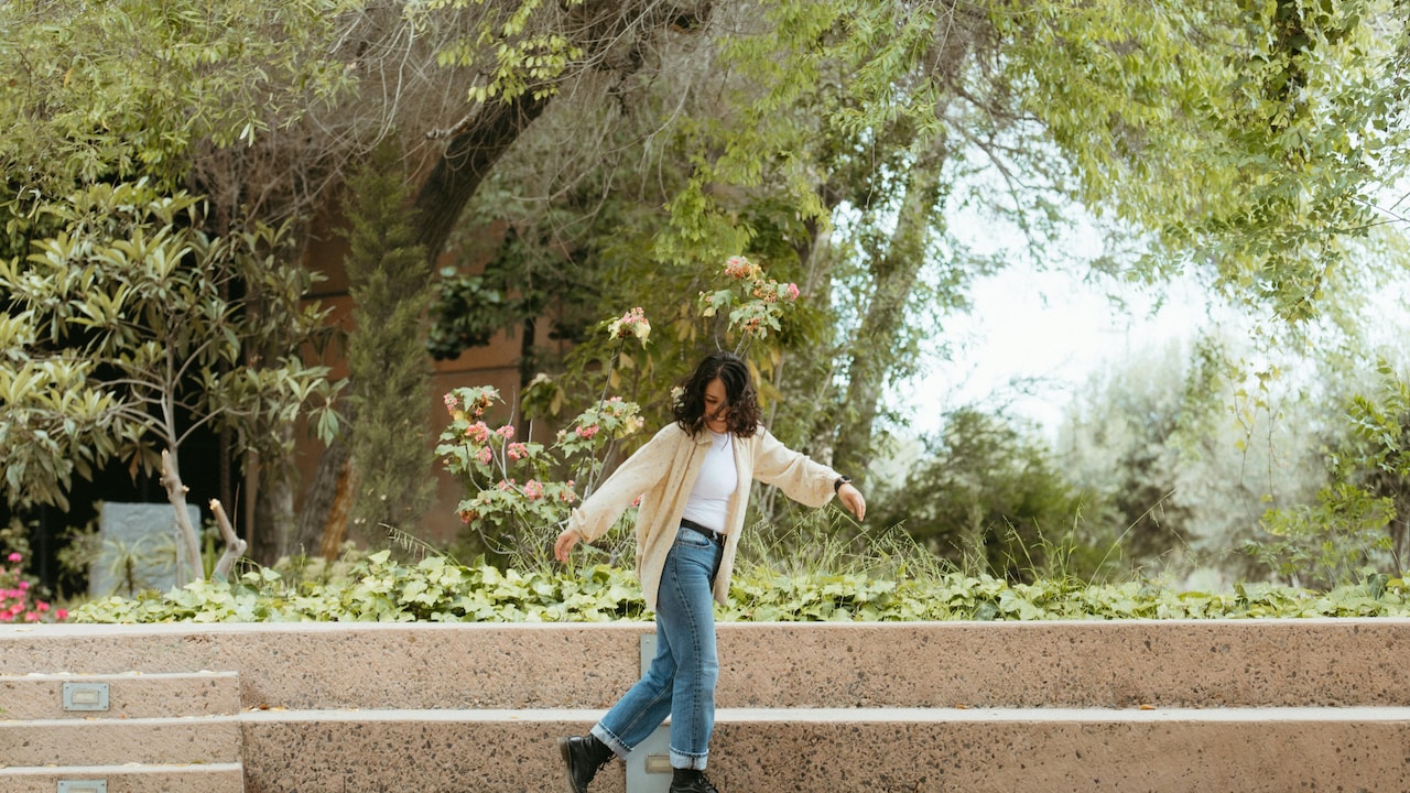 Explore why women love pockets in their jeans