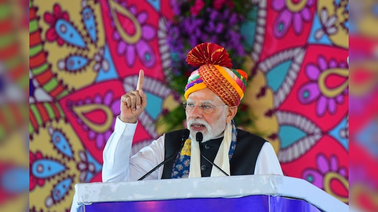 PM मोदी ने बांसवाड़ा में रखी न्यूक्लियर पावर प्रोजेक्ट की नींव, 1 लाख करोड़ से ज्यादा की योजनाओं का दिया तोहफा PM मोदी ने बांसवाड़ा में रखी न्यूक्लियर पावर प्रोजेक्ट की नींव, 1 लाख करोड़ से ज्यादा की योजनाओं का दिया तोहफा