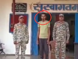 कोर्ट परिसर से फरार हुआ बलात्कार का आरोपी, 6 फीट की ऊंची दीवार फांदी और हो गया छूमंतर कोर्ट परिसर से फरार हुआ बलात्कार का आरोपी, 6 फीट की ऊंची दीवार फांदी और हो गया छूमंतर