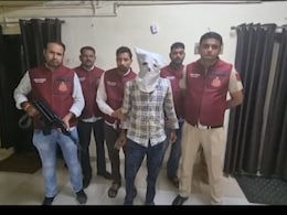 पैरोल पर जेल से बाहर आया था डबल मर्डर का दोषी, फिर हो गया फरार, 6 साल बाद गिरफ्तार पैरोल पर जेल से बाहर आया था डबल मर्डर का दोषी, फिर हो गया फरार, 6 साल बाद गिरफ्तार