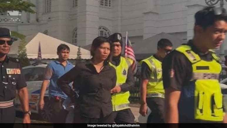 41-Year-Old Woman Who Tried To Hug Malaysian Monarch Charged With Assault 41-Year-Old Woman Who Tried To Hug Malaysian Monarch Charged With Assault