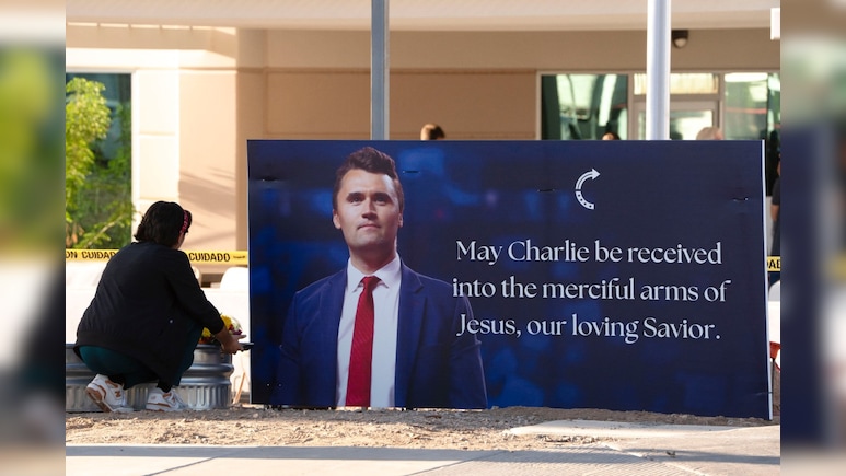 "Do You Know...": The Last Question Charlie Kirk Took Before Killer Shot "Do You Know...": The Last Question Charlie Kirk Took Before Killer Shot