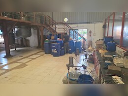 महाराष्ट्र पुलिस ने हैदराबाद में पकड़ी ड्रग्स फैक्ट्री, 12,000 करोड़ का माल जब्त, 12 गिरफ्तार महाराष्ट्र पुलिस ने हैदराबाद में पकड़ी ड्रग्स फैक्ट्री, 12,000 करोड़ का माल जब्त, 12 गिरफ्तार