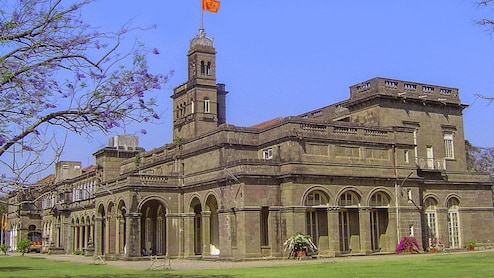 Pune News: पुणे विद्यापीठात प्राध्यापक व्हायचंय? मग 1 कोटी रुपये तयार ठेवा; भरती प्रक्रियेत झोल असल्याचा आरोप