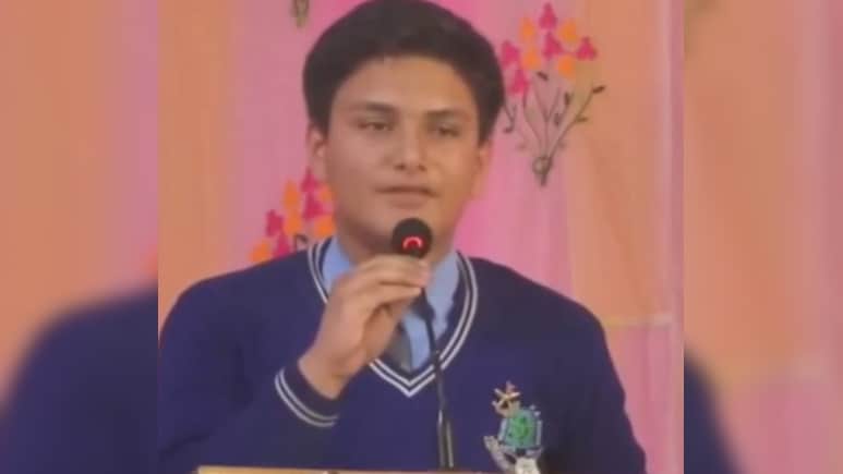नेपाल में हिंसक प्रदर्शन के बीच वायरल हुआ स्कूली छात्र के दमदार भाषण का Video, बोला- जुनून की आग जल रही है...