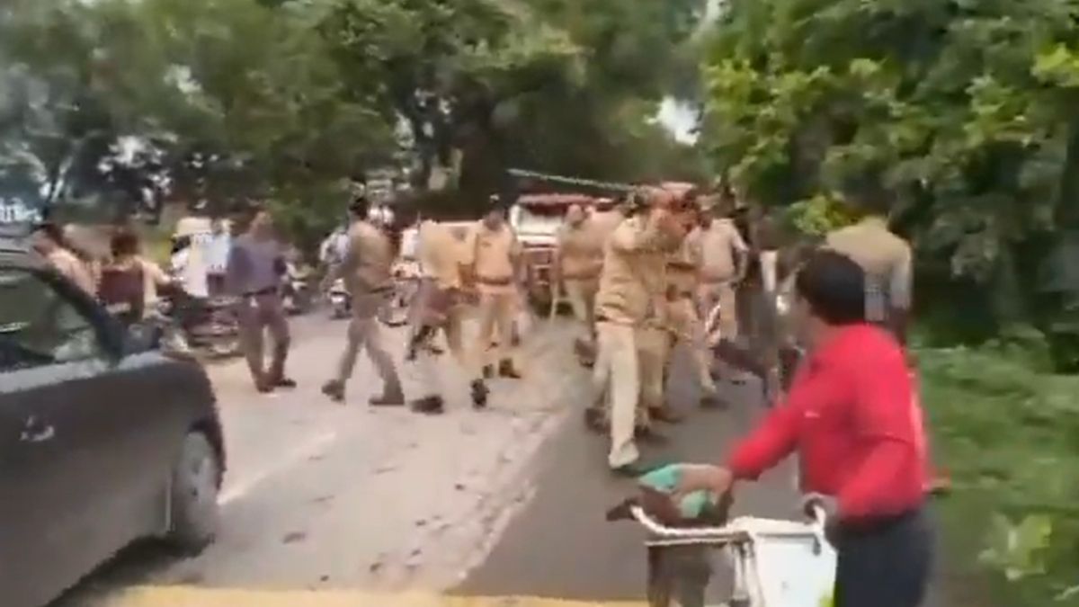 मंत्री ओपी राजभर के आवास पर ABVP ने काटा बवाल, पुतला फूंका, इस्‍तीफे की मांग, ये है पूरा मामला 