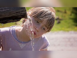 इंसान के पेट में कितने लीटर पानी और खाना आ सकता है? जान लीजिए जवाब