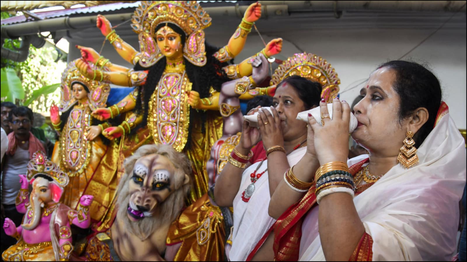 Controversy Over VHP's Durga Puja Guidelines Highlights Cultural and Political Tensions in Bengal