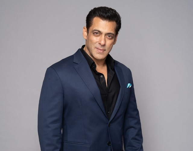 Salman Khan Has Requested Actresses About Their Outfit Choices, Admits Saying "To Change And Come Back"