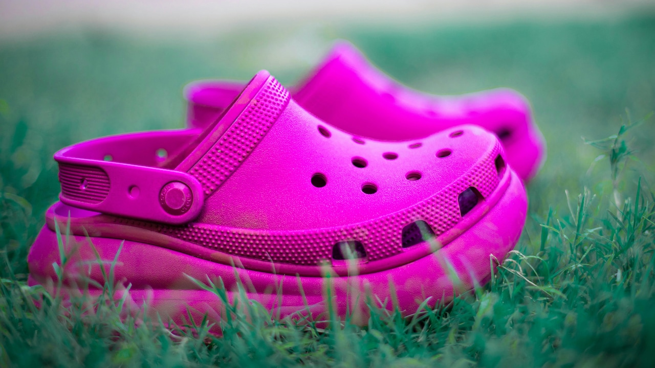 Get top crocs for trekking in the rain on Myntra