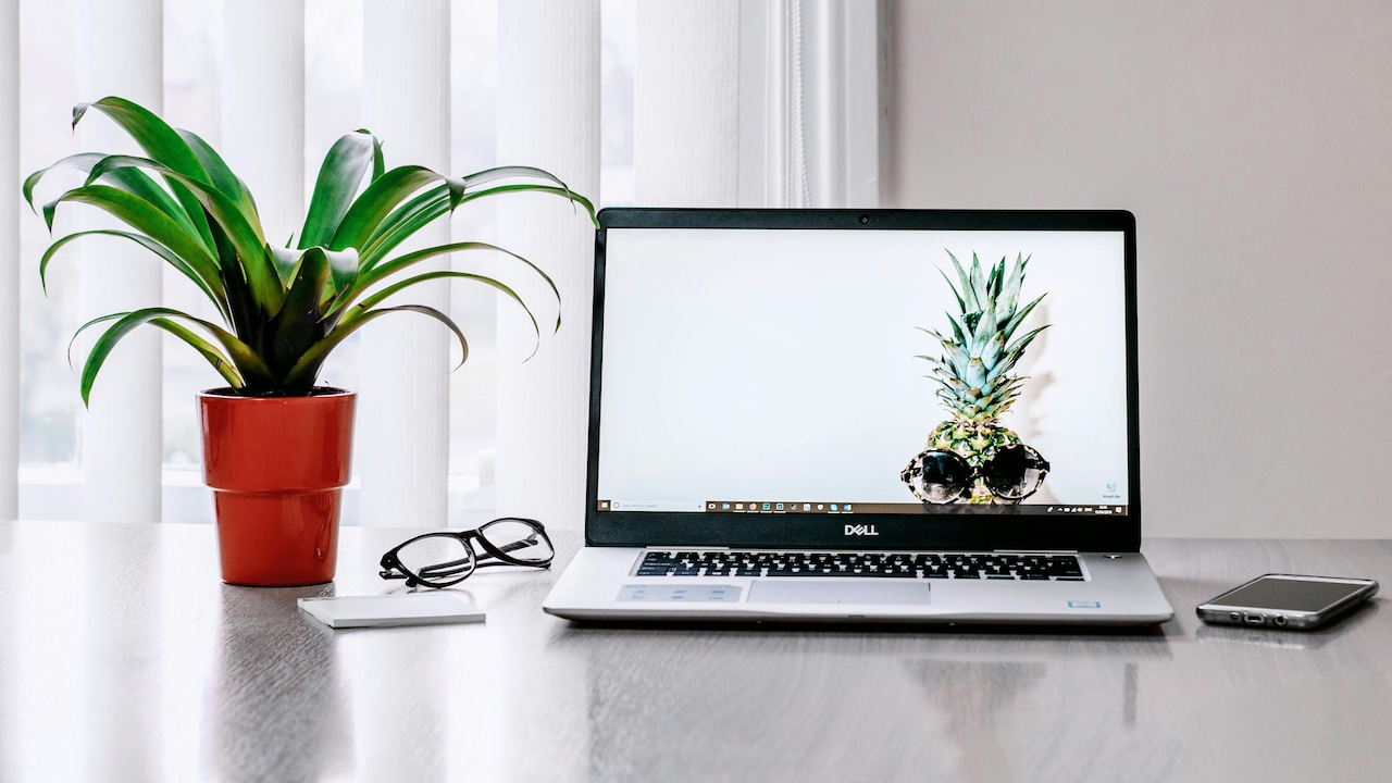 Background apps may not affect your laptops battery as much as you think