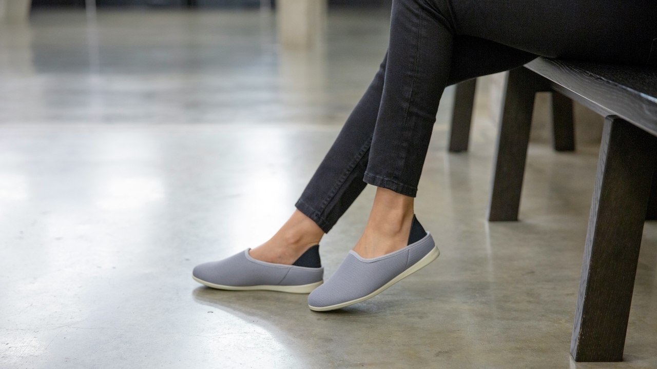 Trendy And Comfy: Womens Flats Discounts At Flipkart Big Billion Days Sale