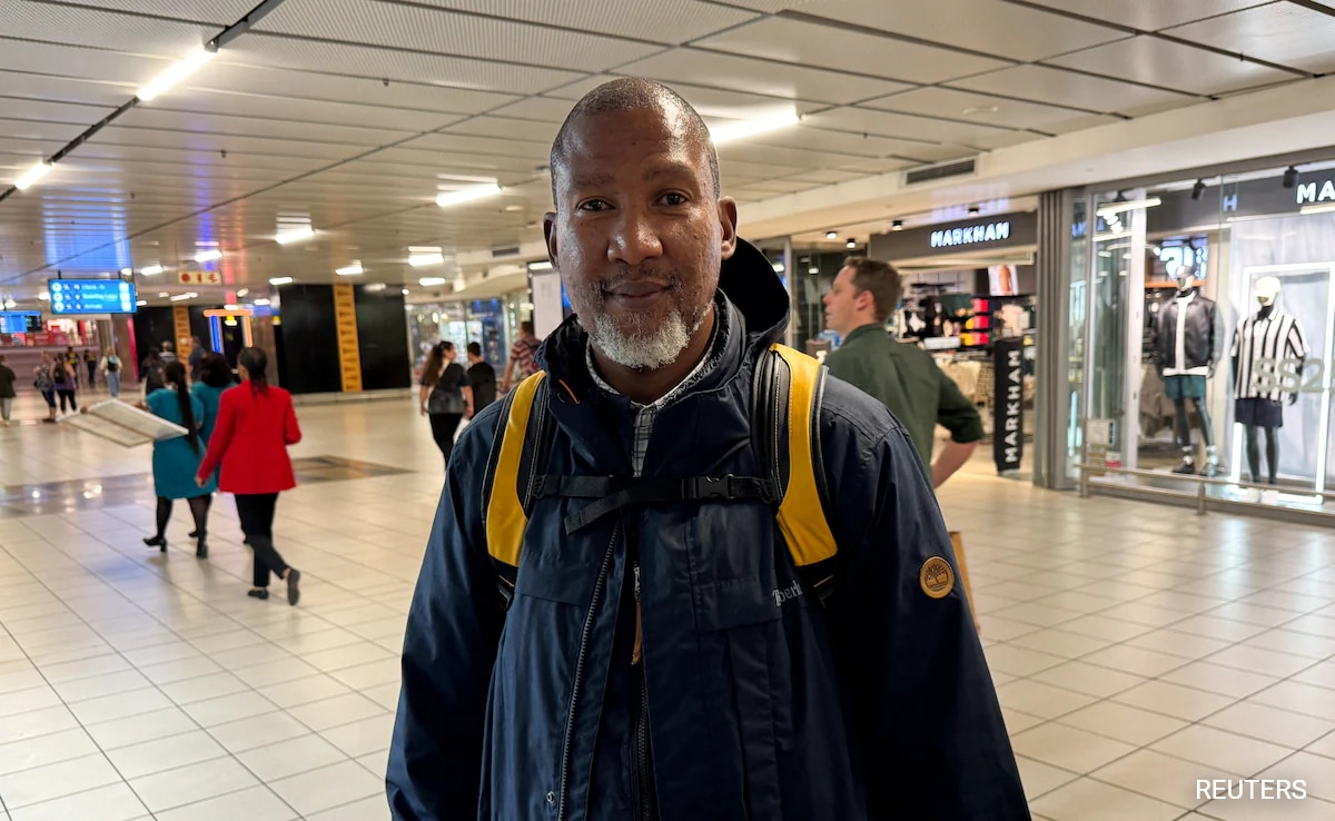Nelson Mandela's Grandson Returns To South Africa After Israel Deports Gaza Flotilla Activists