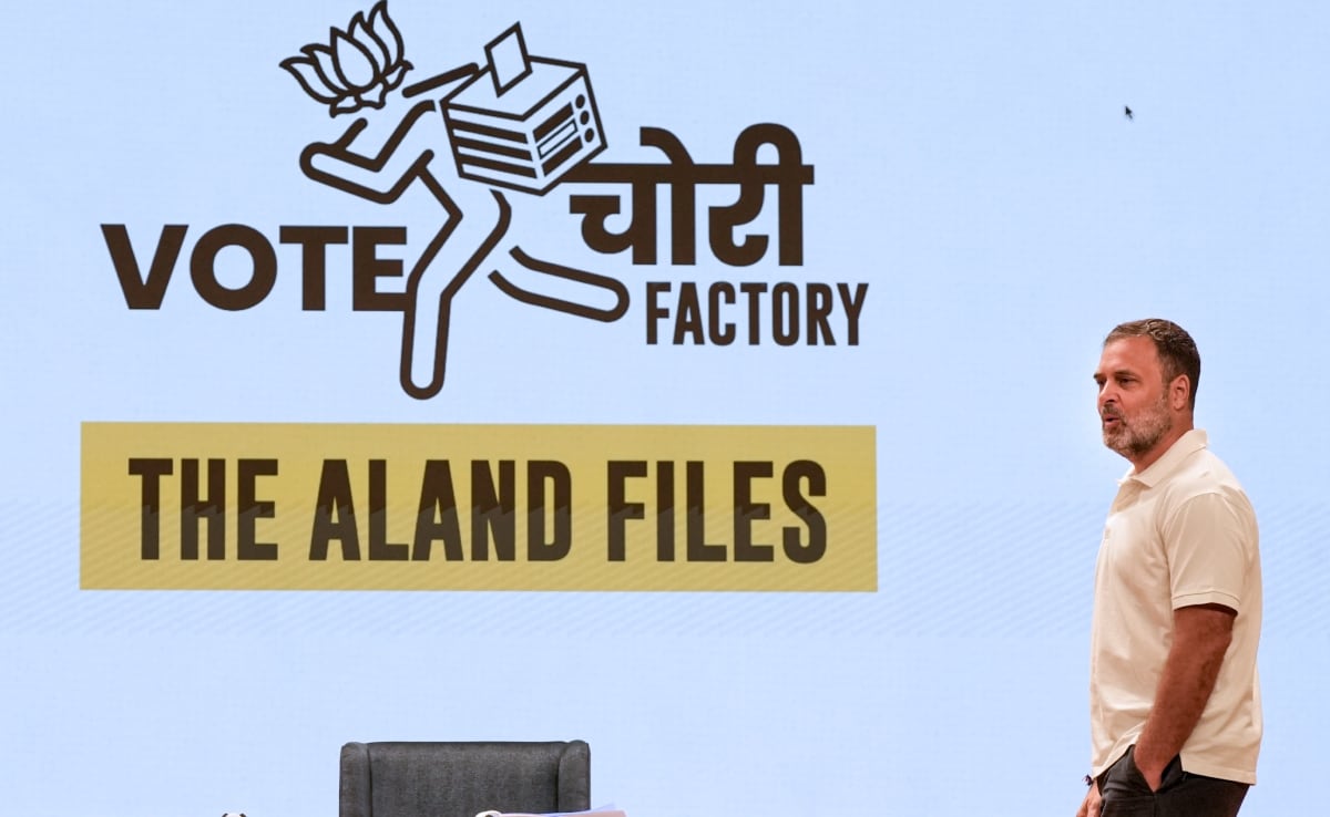 Amid Rahul Gandhi 'Vote Chori Row', NDTV Accesses '18 Letters In 18 Months' To Poll Body