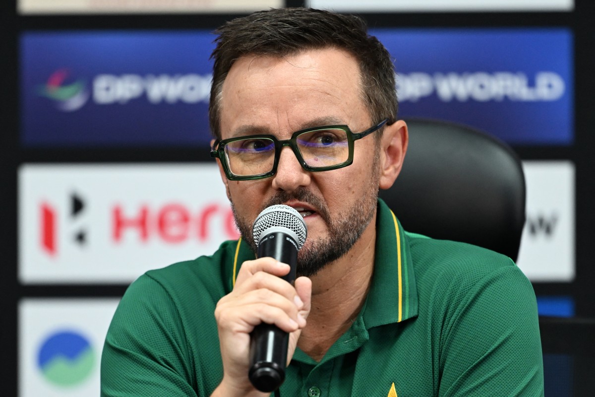 Pak Coach's 'Scruff Of The Neck' Remark Heats Up Asia Cup Final vs India