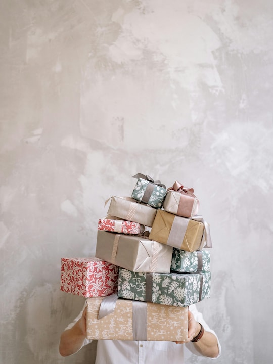 7 Gifts Your Grandparents Will Love