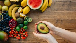 Superfood Craze Vs Balanced Nutrition: Are Youth Falling For Quick Fixes?