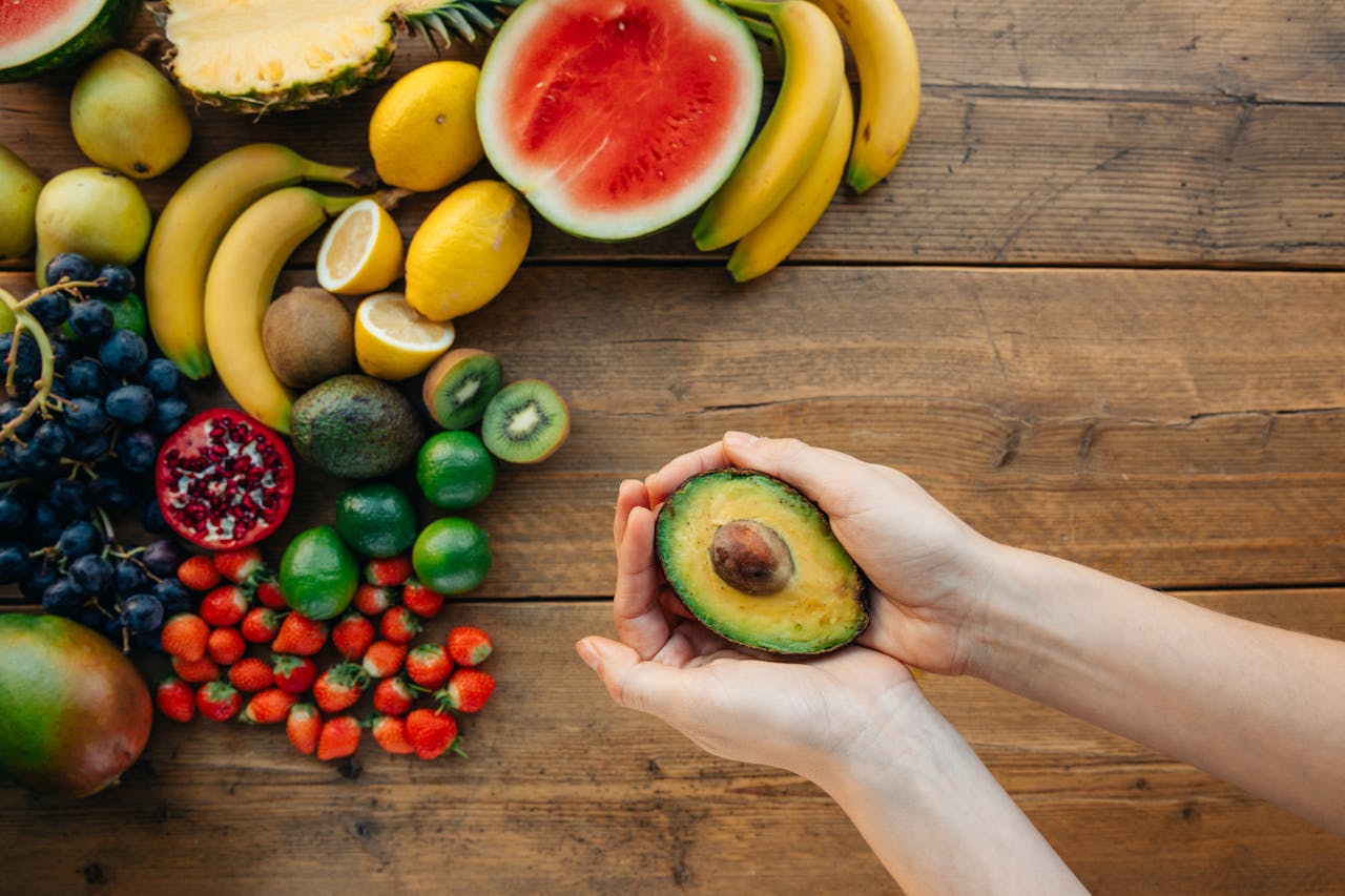 Superfood Craze Vs Balanced Nutrition: Are Youth Falling For Quick Fixes?
