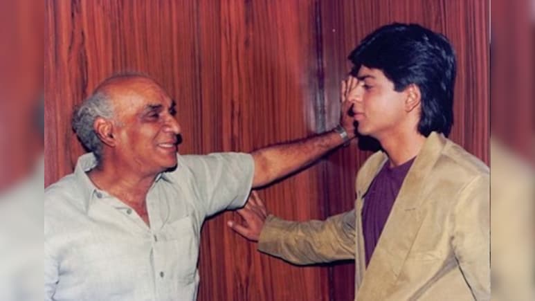 आखिरी शॉट से पहले शाहरुख के सामने रोए थे यश चोपड़ा, दो बार बचाया बिग बी का करियर, लेकिन कमबैक के लिए दिए 1 रुपए