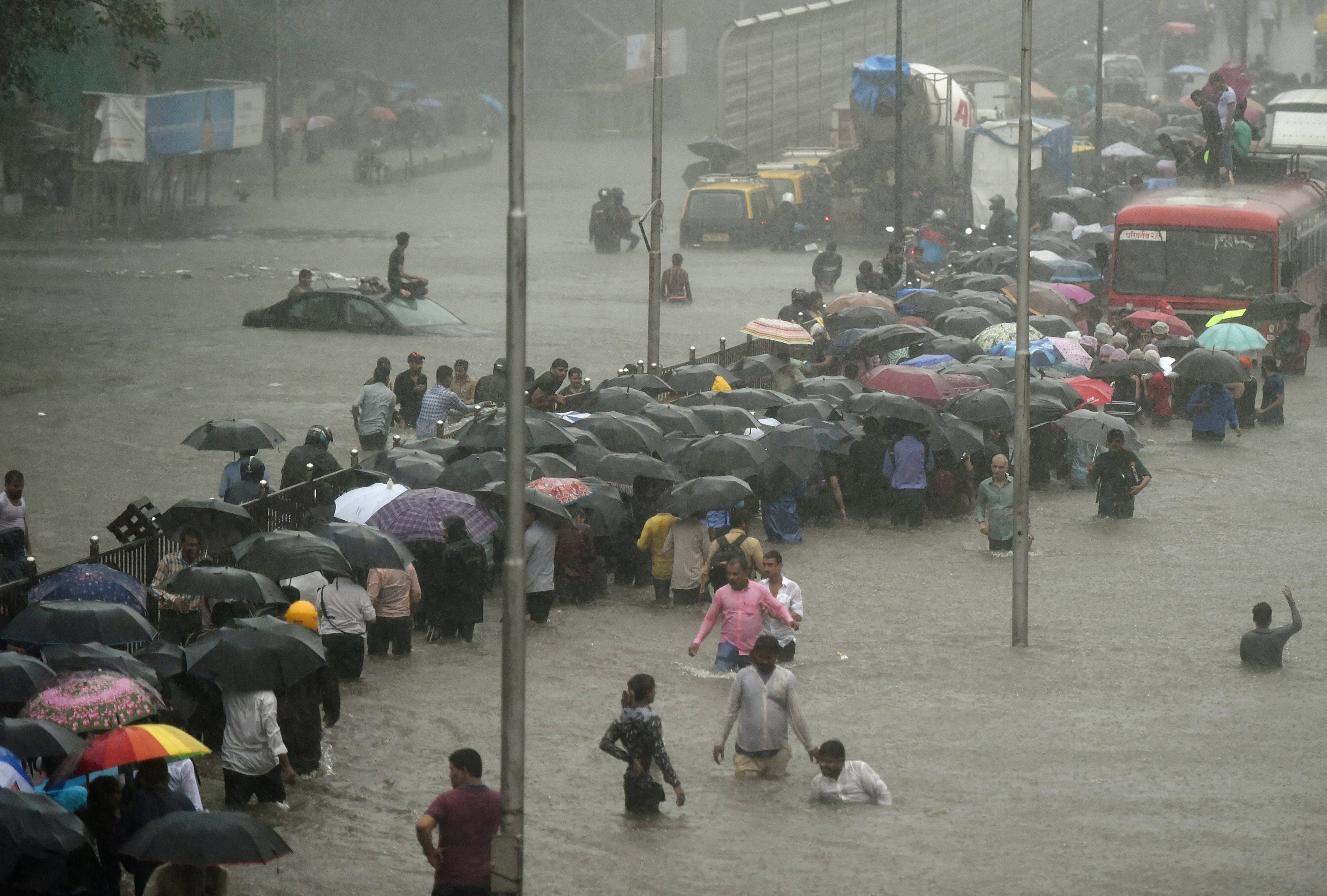 Heavy Rains Batter Mumbai Overnight; IMD Forecasts More Showers