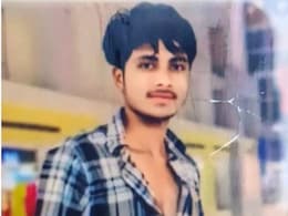 Rajasthan: 'पिताजी का ऐसा हाल कर देना, मरने से भी बदतर हो जाए', मामा को कॉल कर भांजे ने ट्रेन के आगे लगाई छलांग Rajasthan: 'पिताजी का ऐसा हाल कर देना, मरने से भी बदतर हो जाए', मामा को कॉल कर भांजे ने ट्रेन के आगे लगाई छलांग